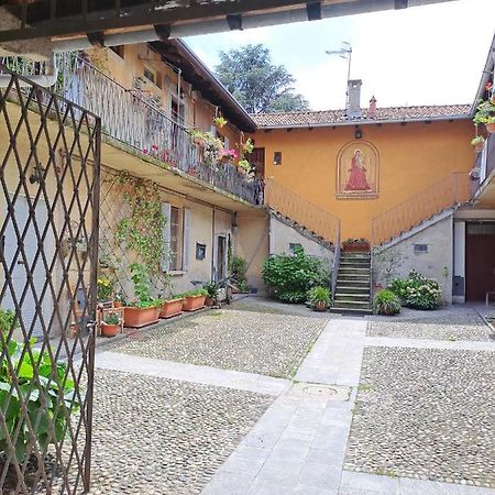 Gabbinoholidayhome Appartamento In Suggestiva Corte Como Eksteriør bilde