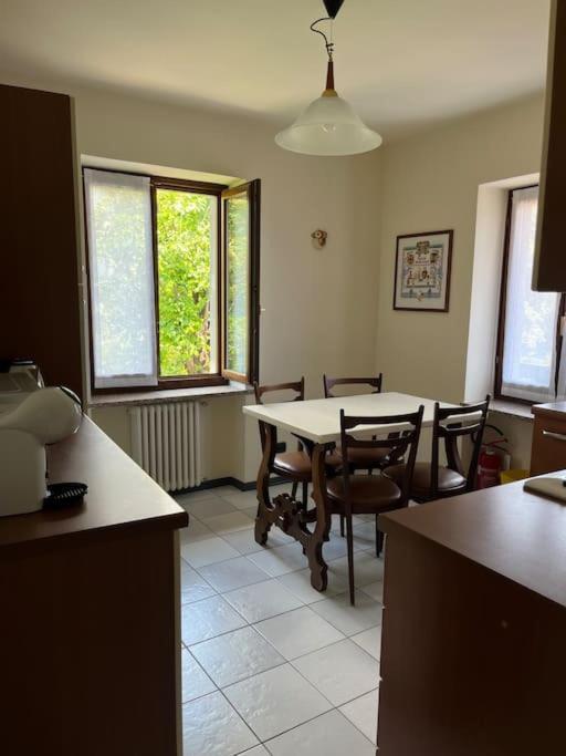 Gabbinoholidayhome Appartamento In Suggestiva Corte Como Eksteriør bilde