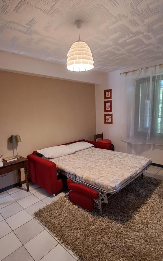Gabbinoholidayhome Appartamento In Suggestiva Corte Como Eksteriør bilde